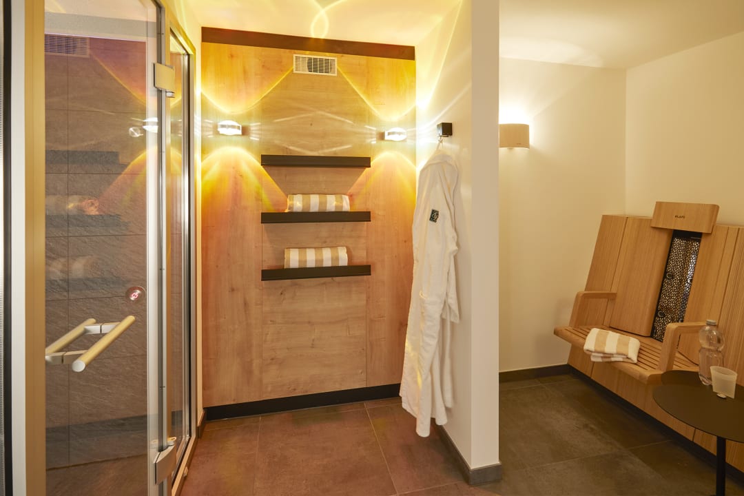 Sport & Freizeit Erfurth's Bergfried Ferien & Wellnesshotel