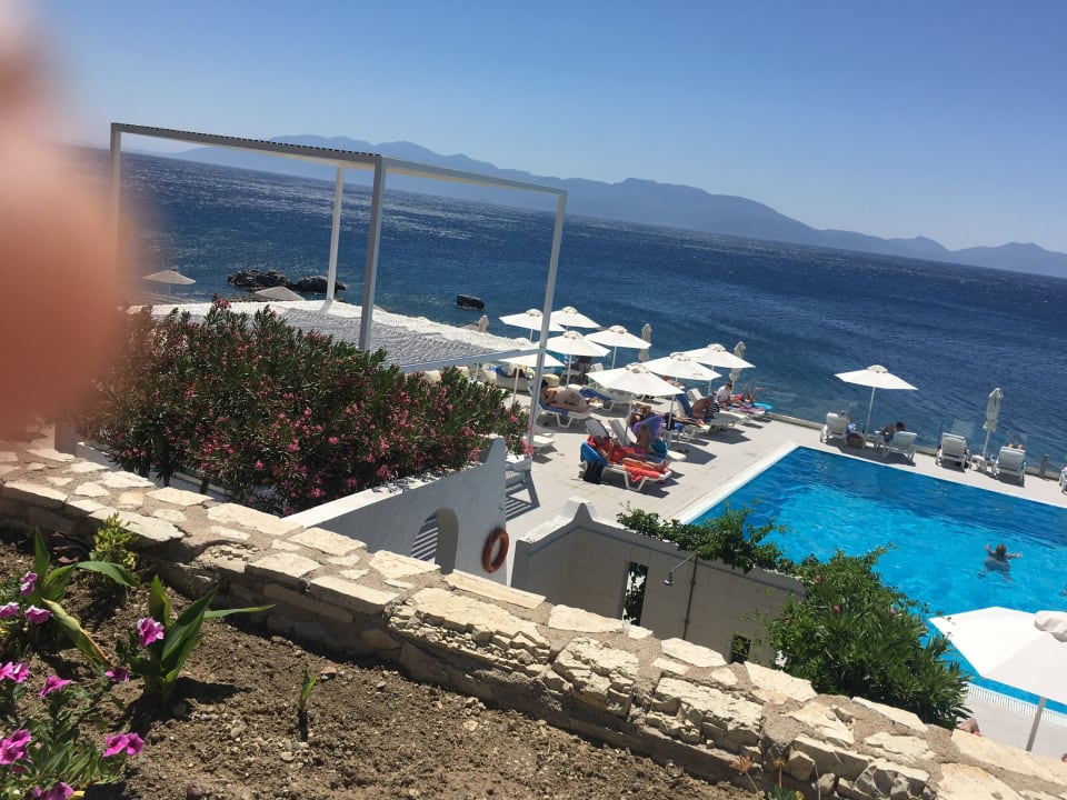 Ausblick Dimitra Beach Hotel & Suites