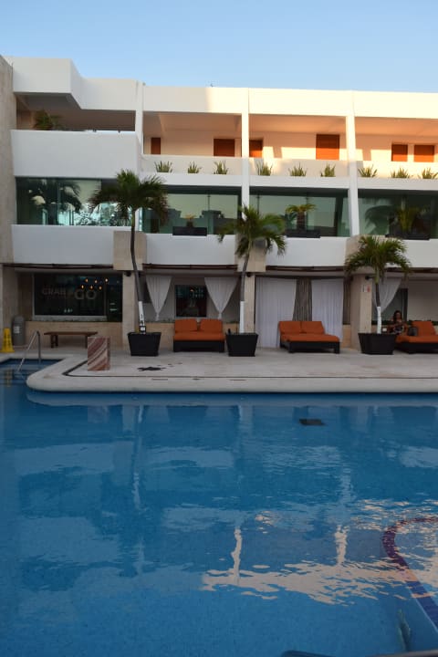 Pool Hotel Flamingo Cancun Resort