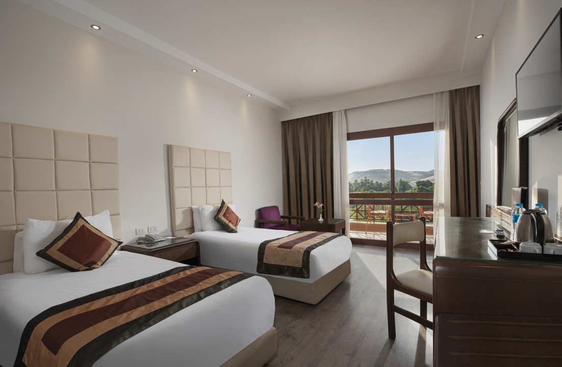 Zimmer Pyramisa Island Hotel Aswan