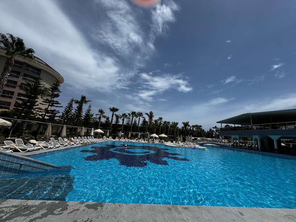 Pool Sunmelia Beach Resort