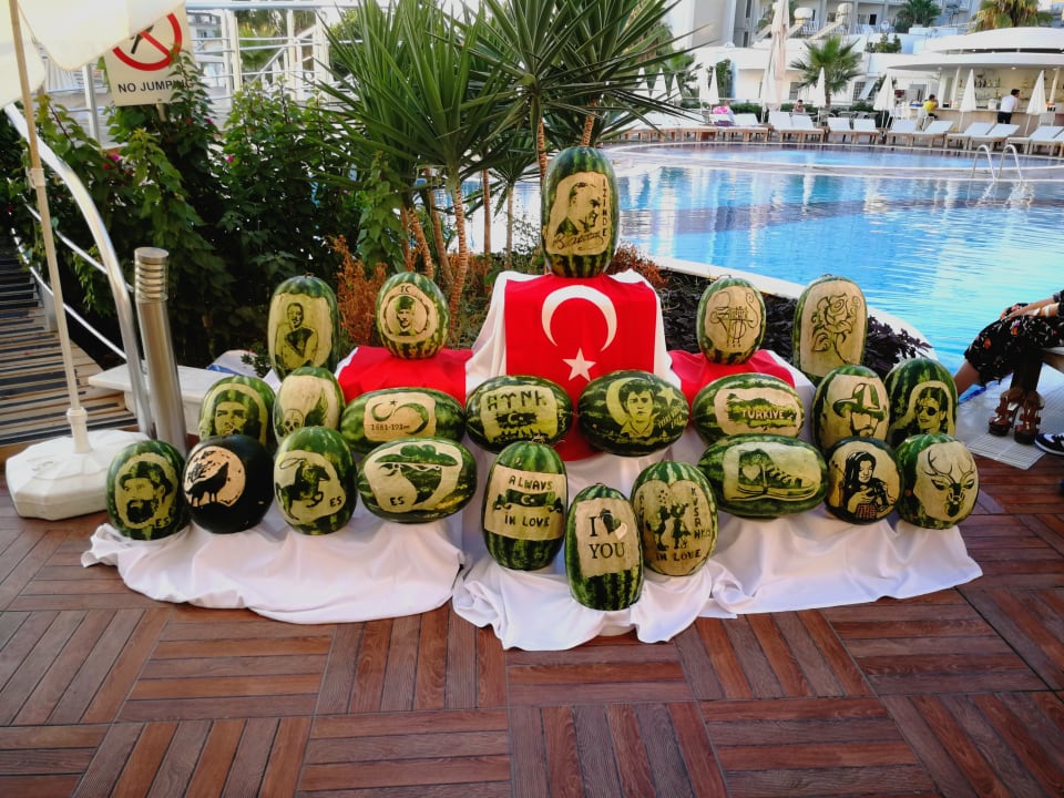 Restaurant Laguna Beach Alya Resort & Spa Hotel