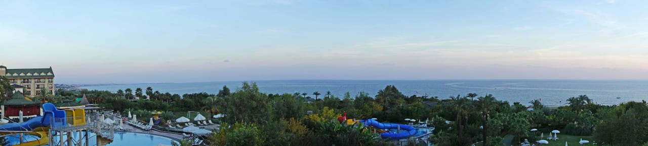 Ausblick aus unserem Familienzimmer Trendy Aspendos Beach Hotel