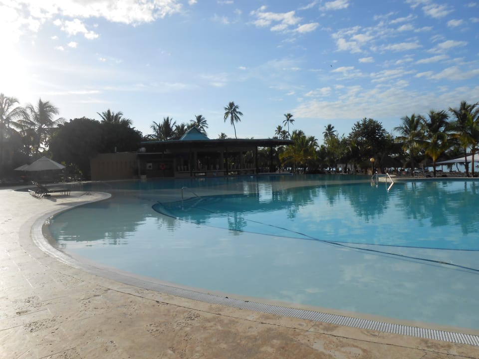 Pool Dreams La Romana Resort & Spa