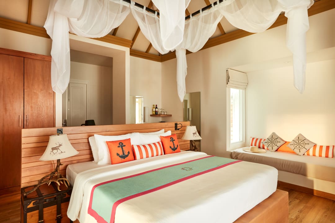 Zimmer Sun Siyam Iru Veli