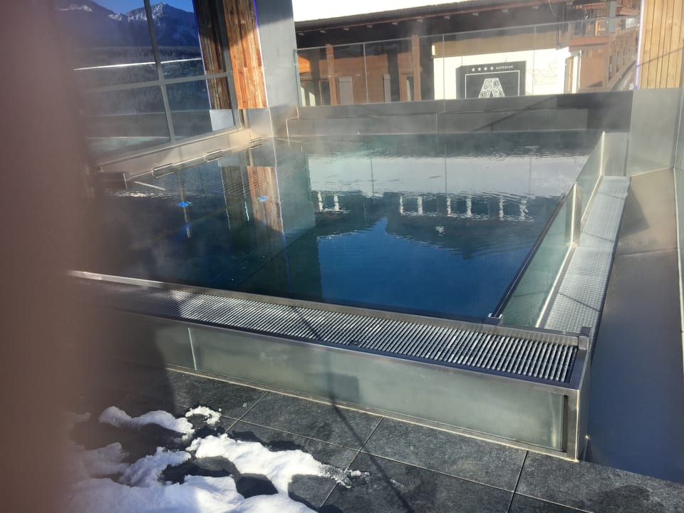 Pool MY ALPENWELT Resort