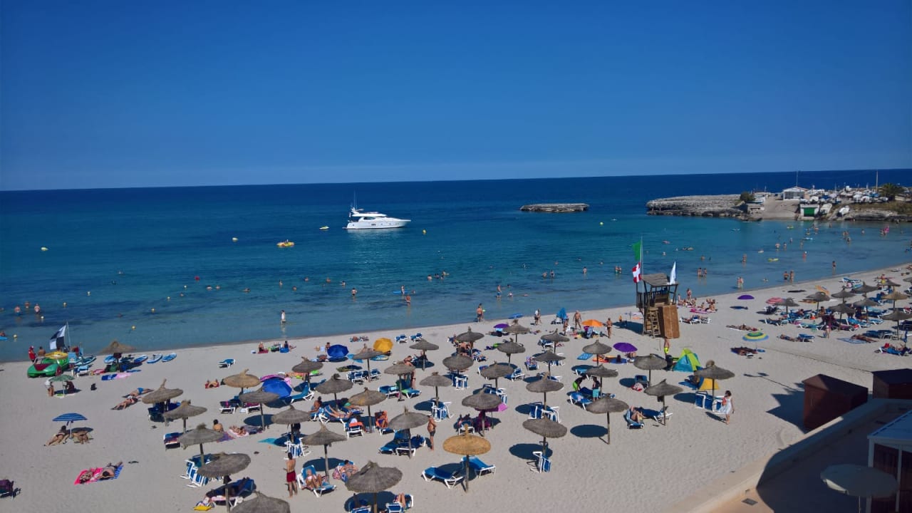 Strand Hotel Club S'Illot