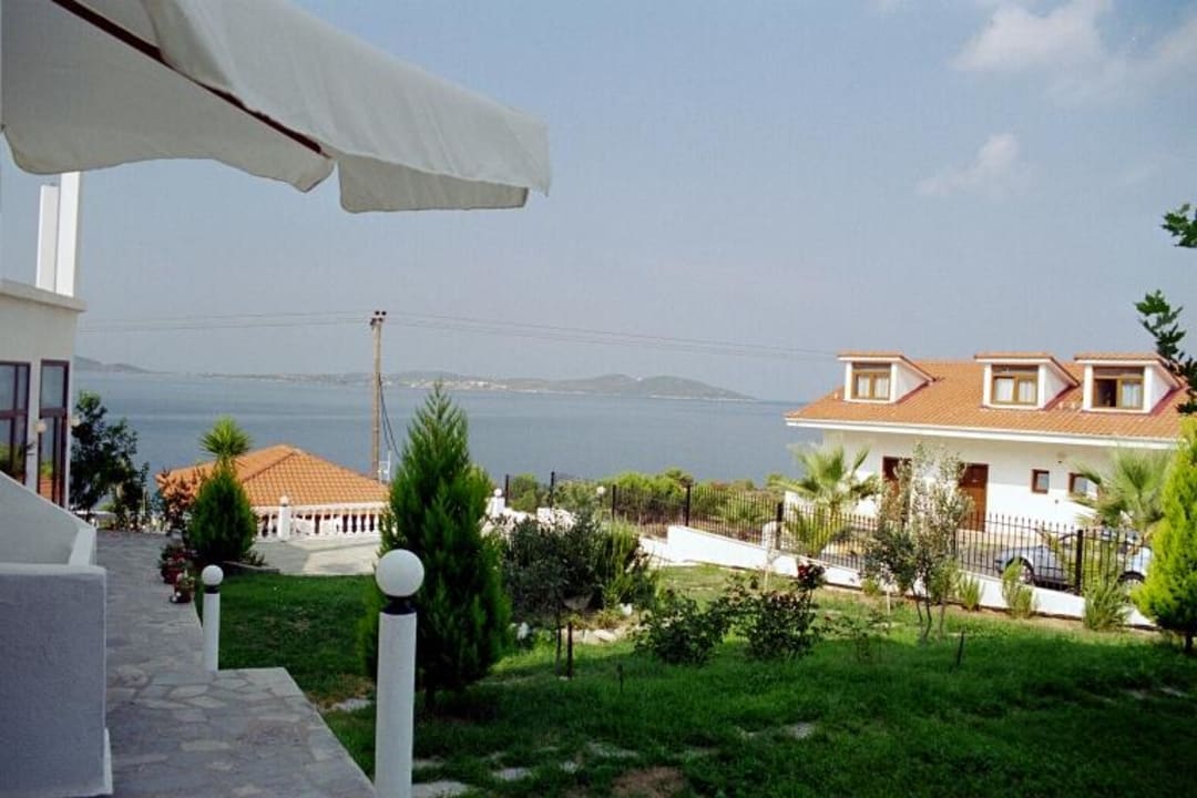 Akti Amoulani Akti Ouranoupolis