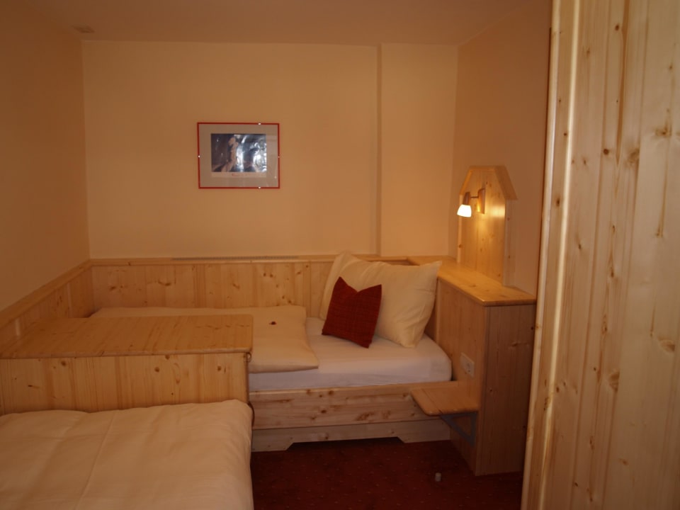 Zimmer Erdgeschoss Ferienhaus Simonegg