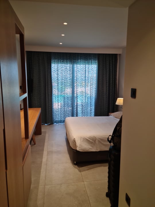 Zimmer Blue Lagoon Ocean