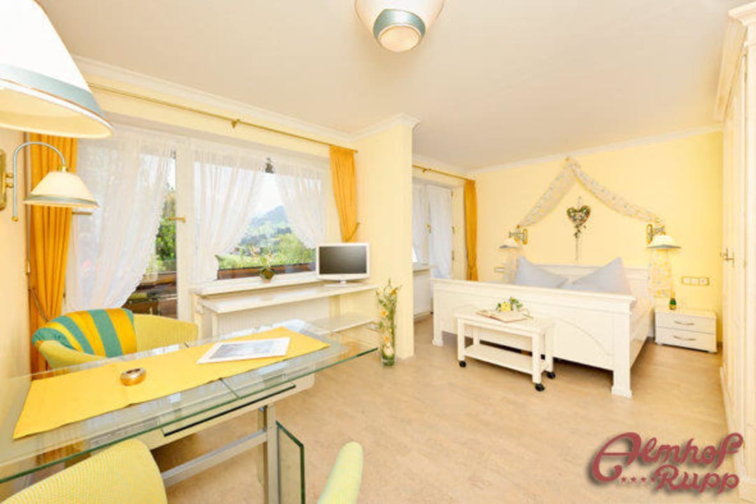 Appartement 106 "Anemone" Ski- und Aktivhotel Almhof Rupp