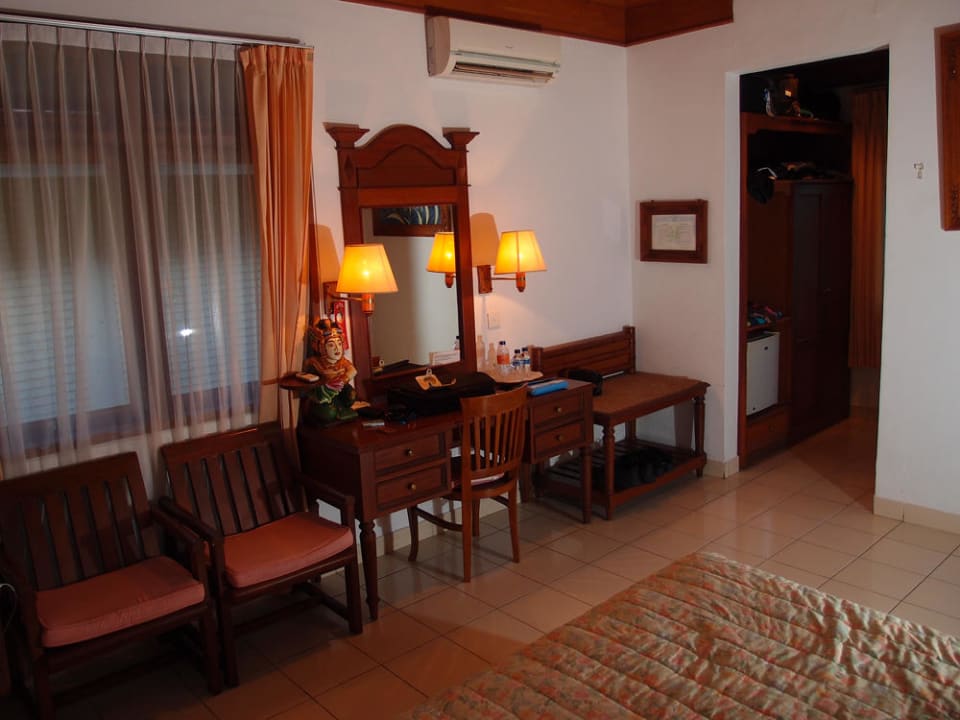 Landestypisch eingerichtet Villa Shanti Beach