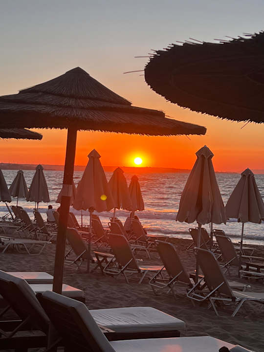 Strand High Beach Resort