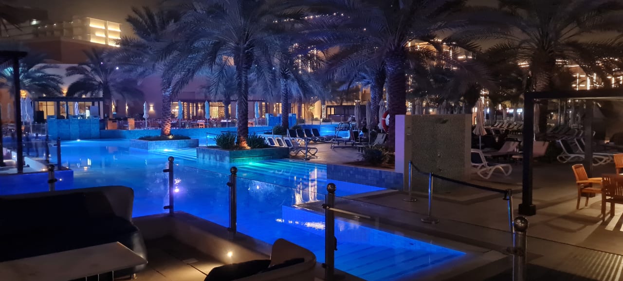 Pool DoubleTree by Hilton Resort & Spa Marjan Island