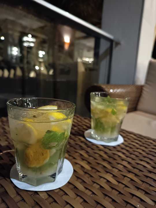 Gastro Hotel Riu Karamboa