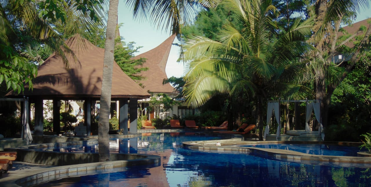 Pool Aston Sunset Beach Resort Gili Trawangan