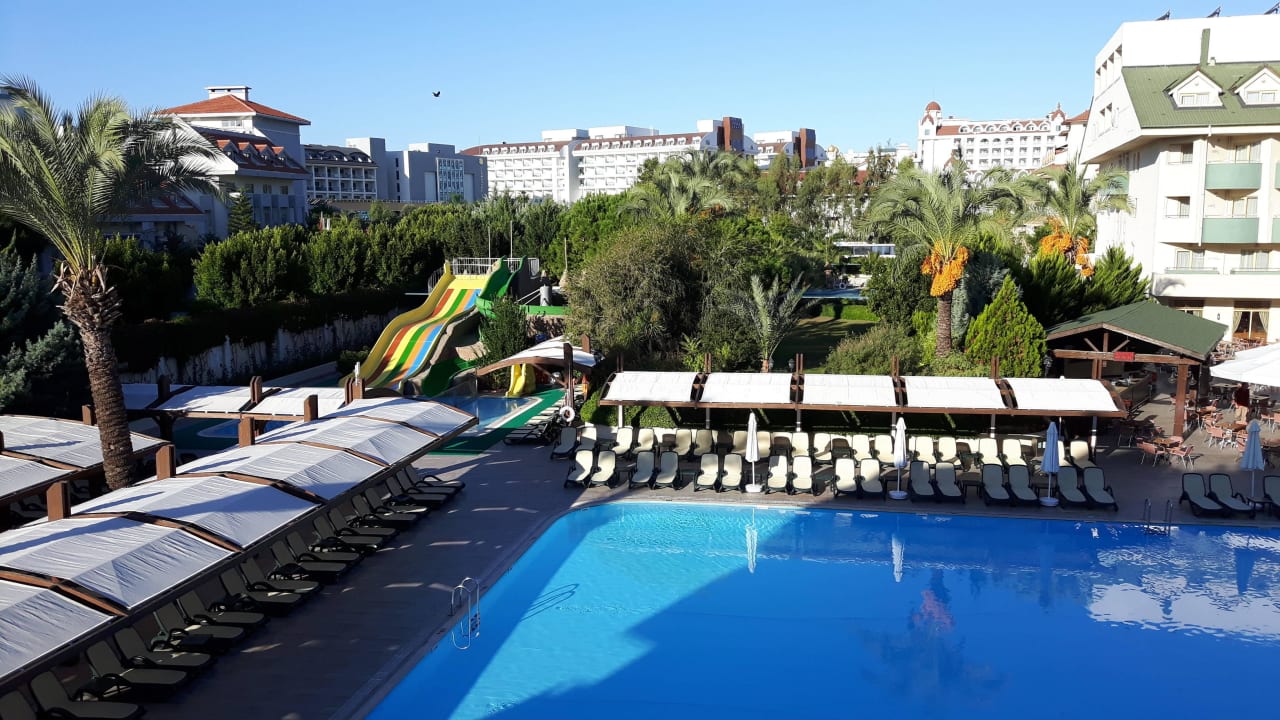 Aktivpool Side Breeze Hotel