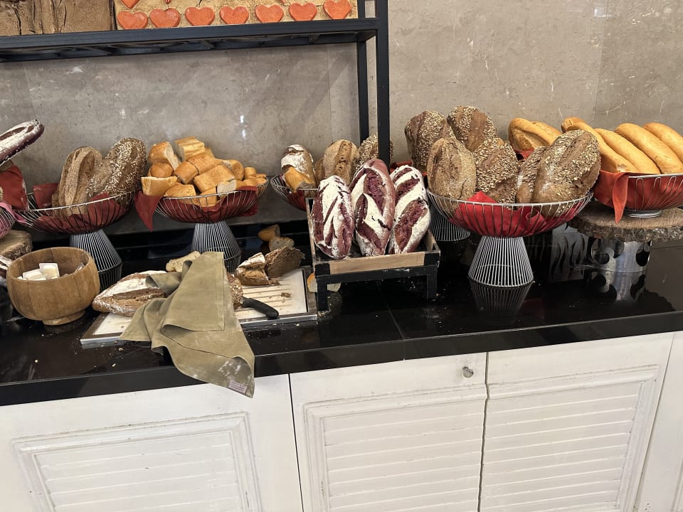 Gastro Well Palace Side