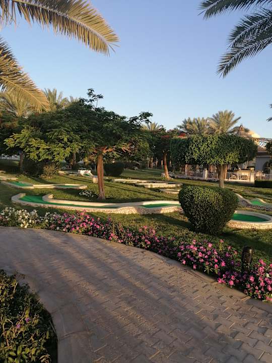 Gartenanlage Serenity Alpha Beach