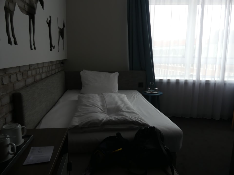 Zimmer H+ Hotel Bremen