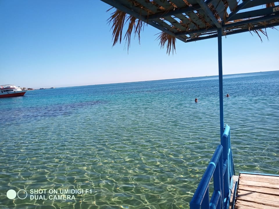 Strand Menaville Safaga