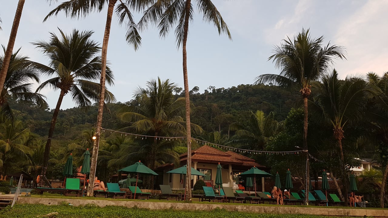 Außenansicht Khao Lak Bayfront Resort