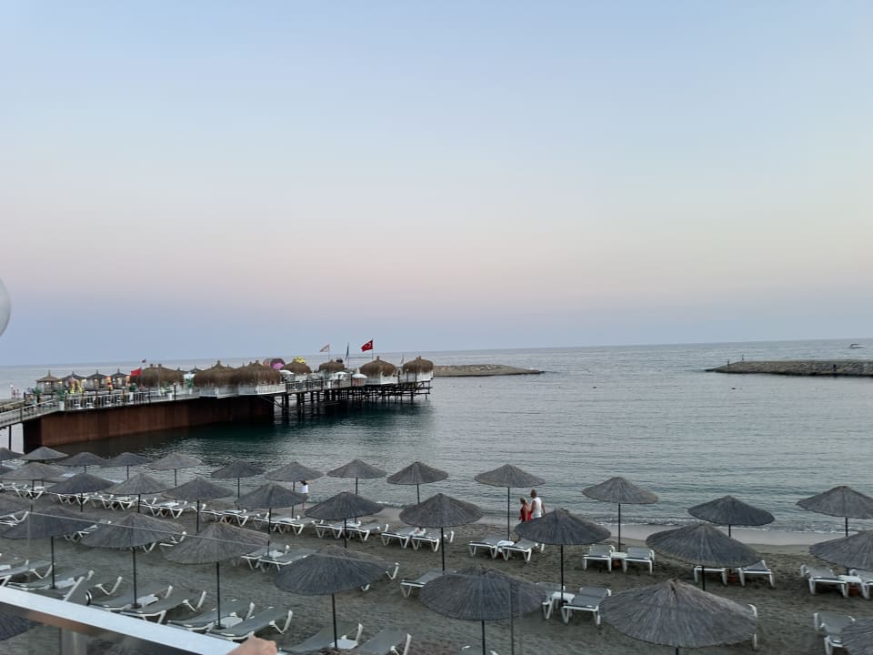 Strand Aria Resort & Spa