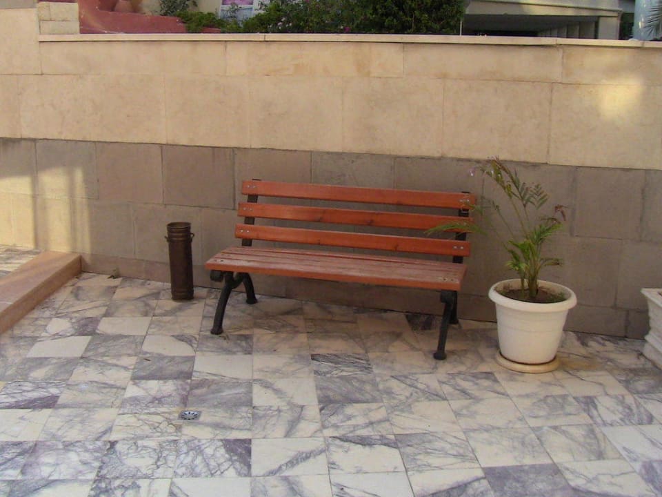 Raucherecke Hotel Sirma