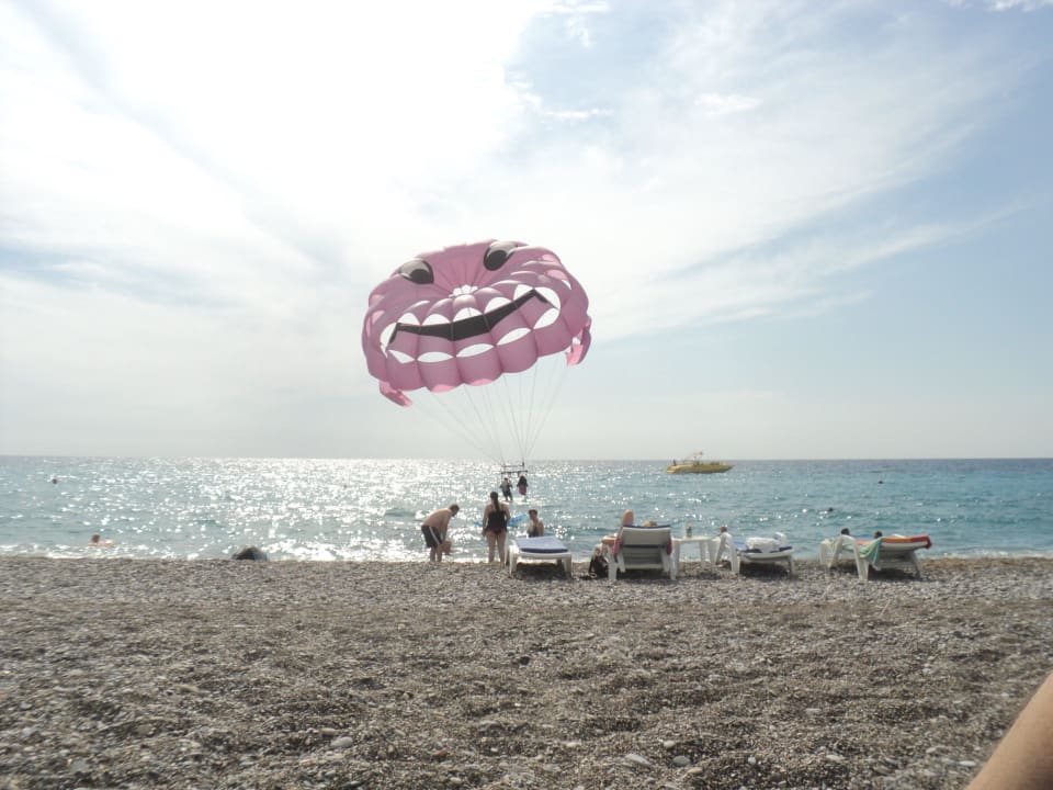 Strand Cenger Beach Resort & Spa