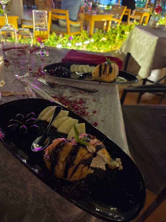 Gastro Kaisol Romance Resort