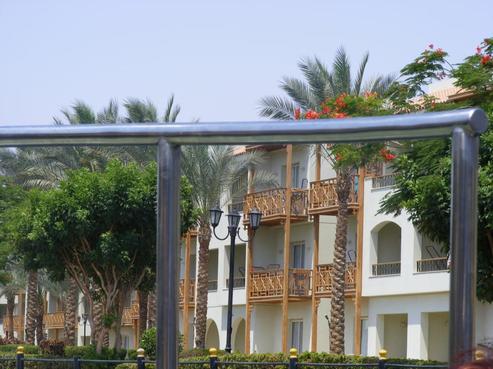 Blick von Lagune auf Hotelbereich Pickalbatros Dana Beach Resort - Hurghada