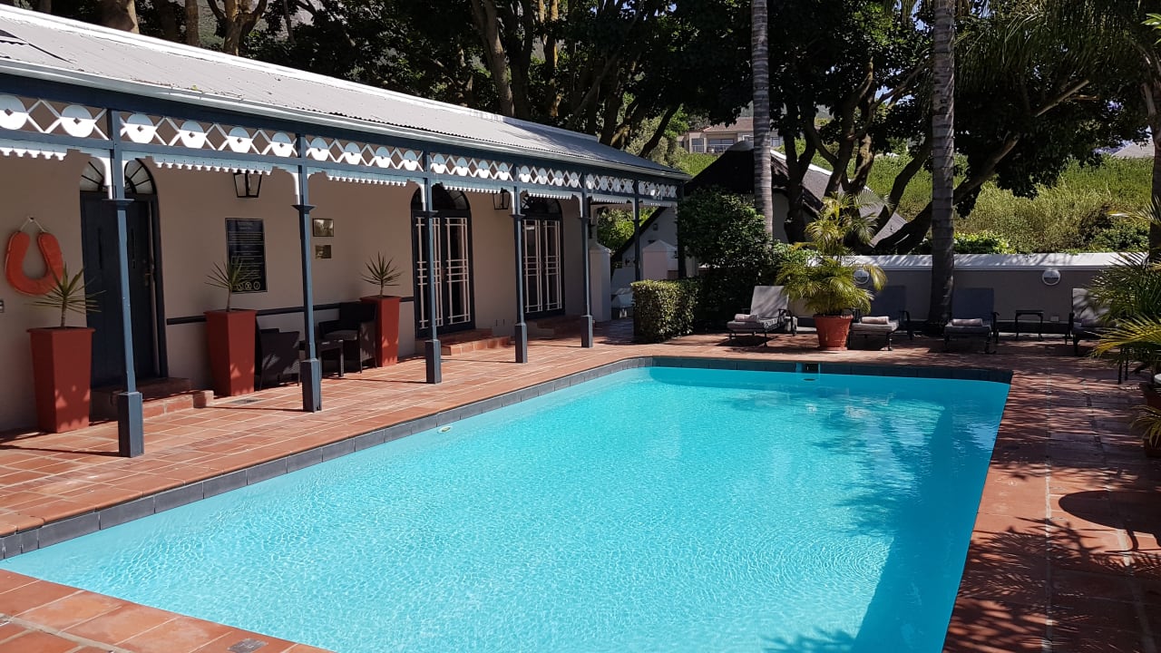 Pool Grande Roche Hotel