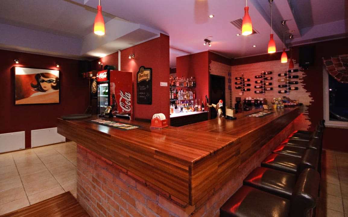 Bar Hotel Trzy Stawy