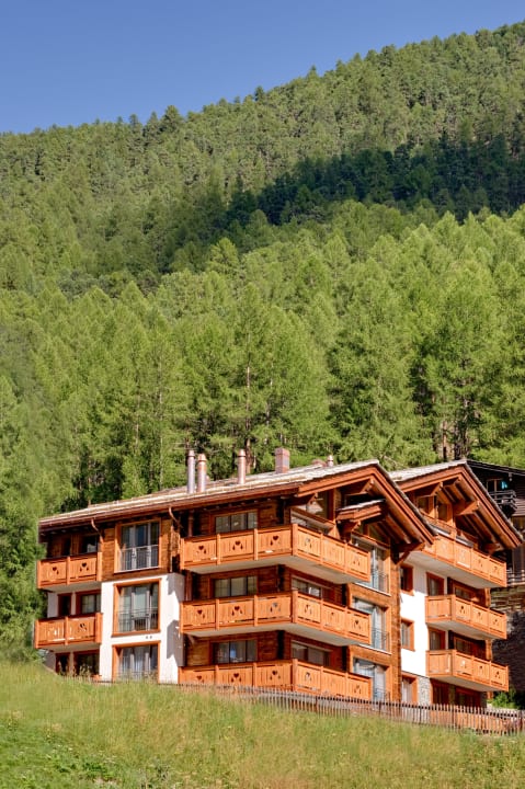 Hotel Jägerhof Hotel & Apartments