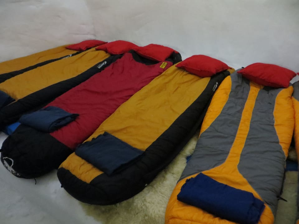 Standardzimmer Iglu-Dorf Davos Klosters