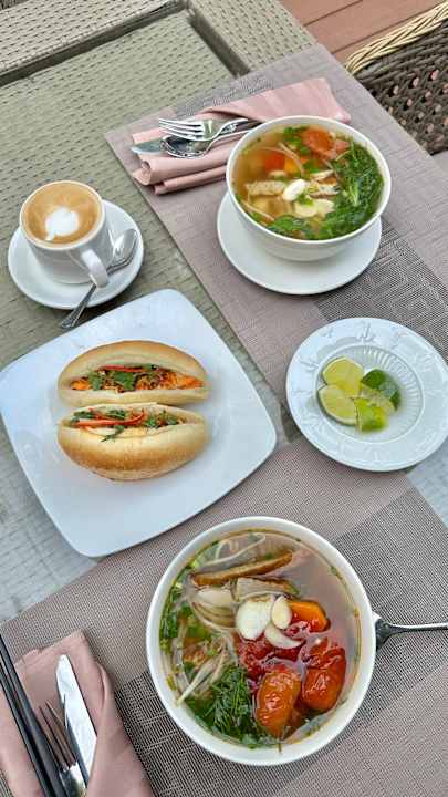 Gastro Dusit Princess Moonrise Beach Resort