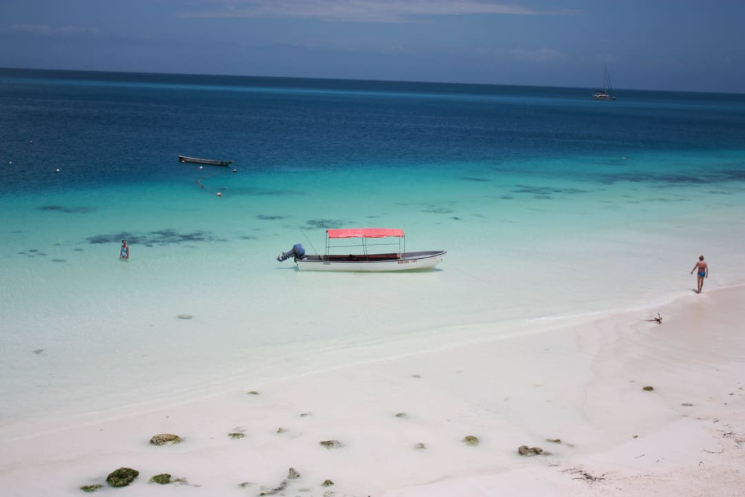 Boot von Marco Polo Royal Zanzibar Beach Resort