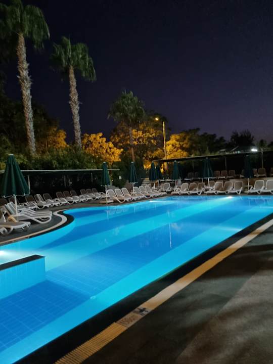 Pool Can Garden Resort
