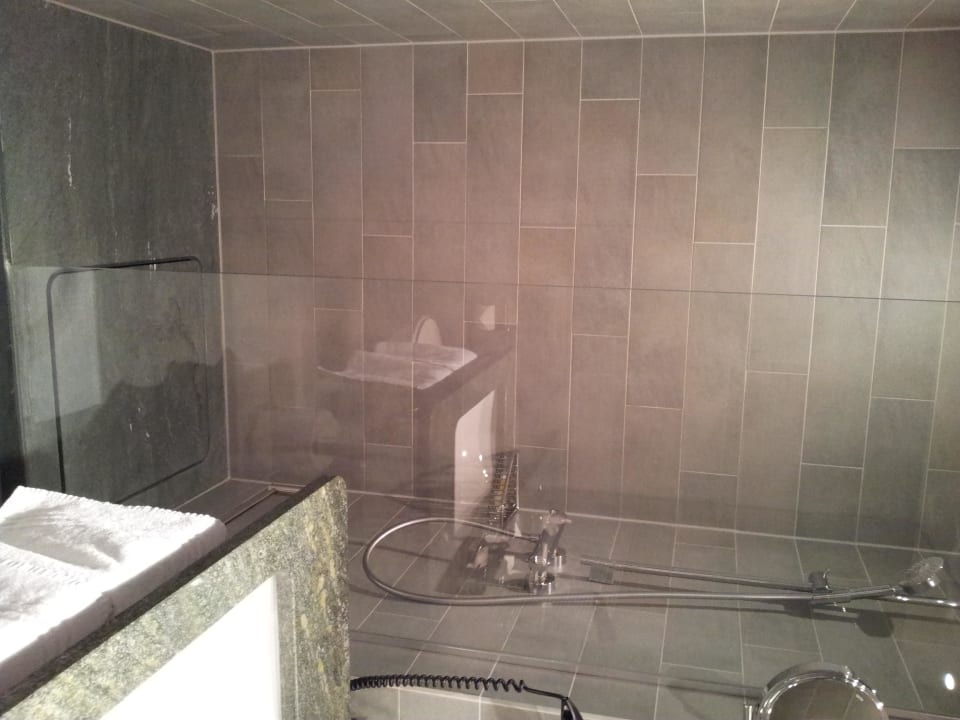 Bad Hilton Garden Inn Stuttgart NeckarPark