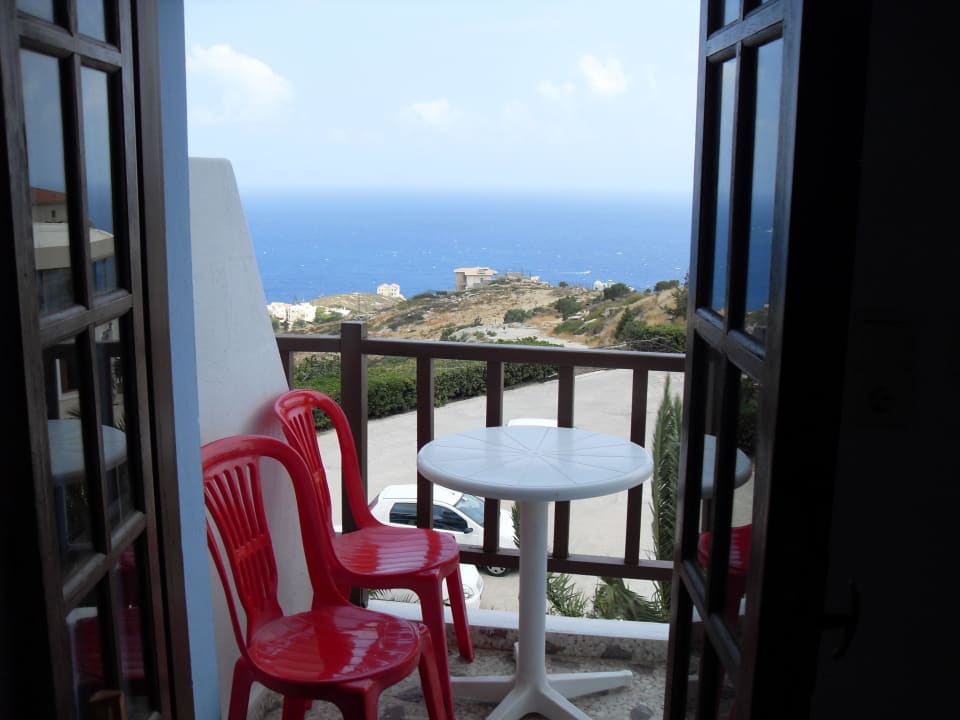 Za oknem Morze Kreteńskie Spiros & Soula Apartments