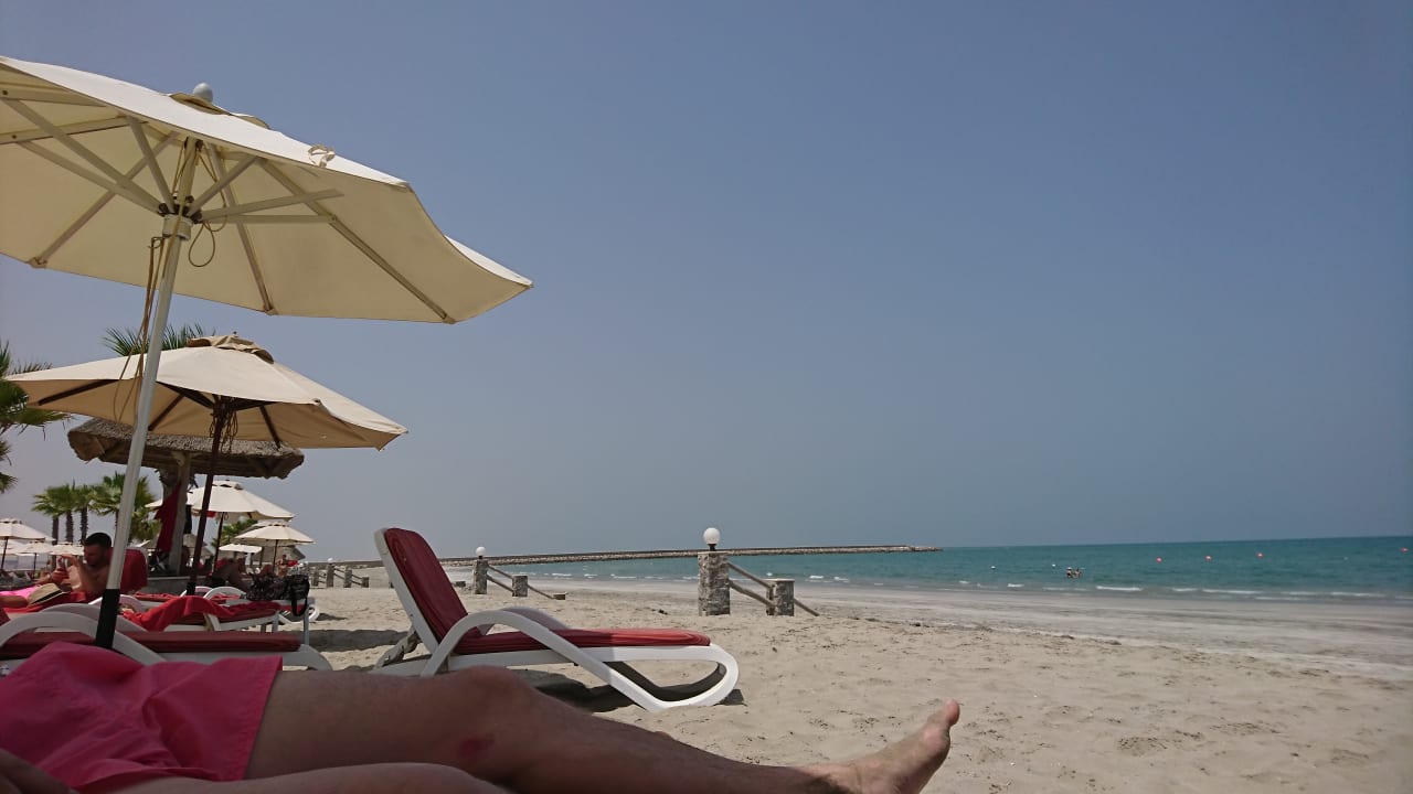 Strand The Cove Rotana Resort