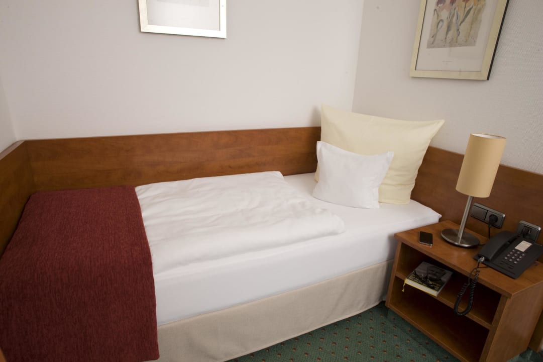 Standard-Einzelzimmer Ihr Hotel Garni Köln