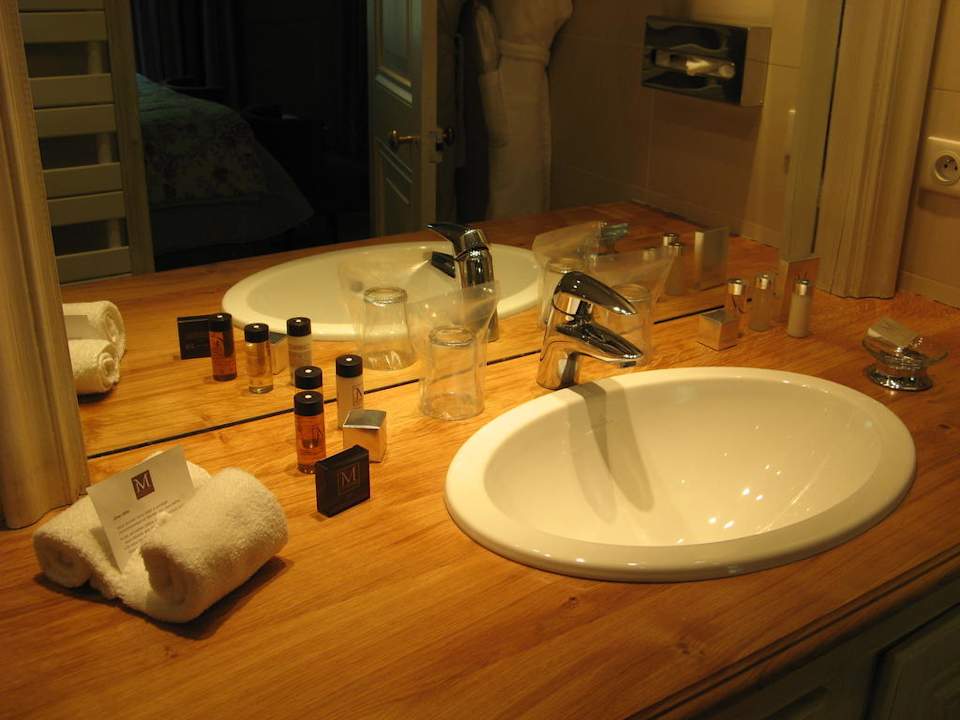 Badezimmer Hotel Les Manoirs de Tourgéville
