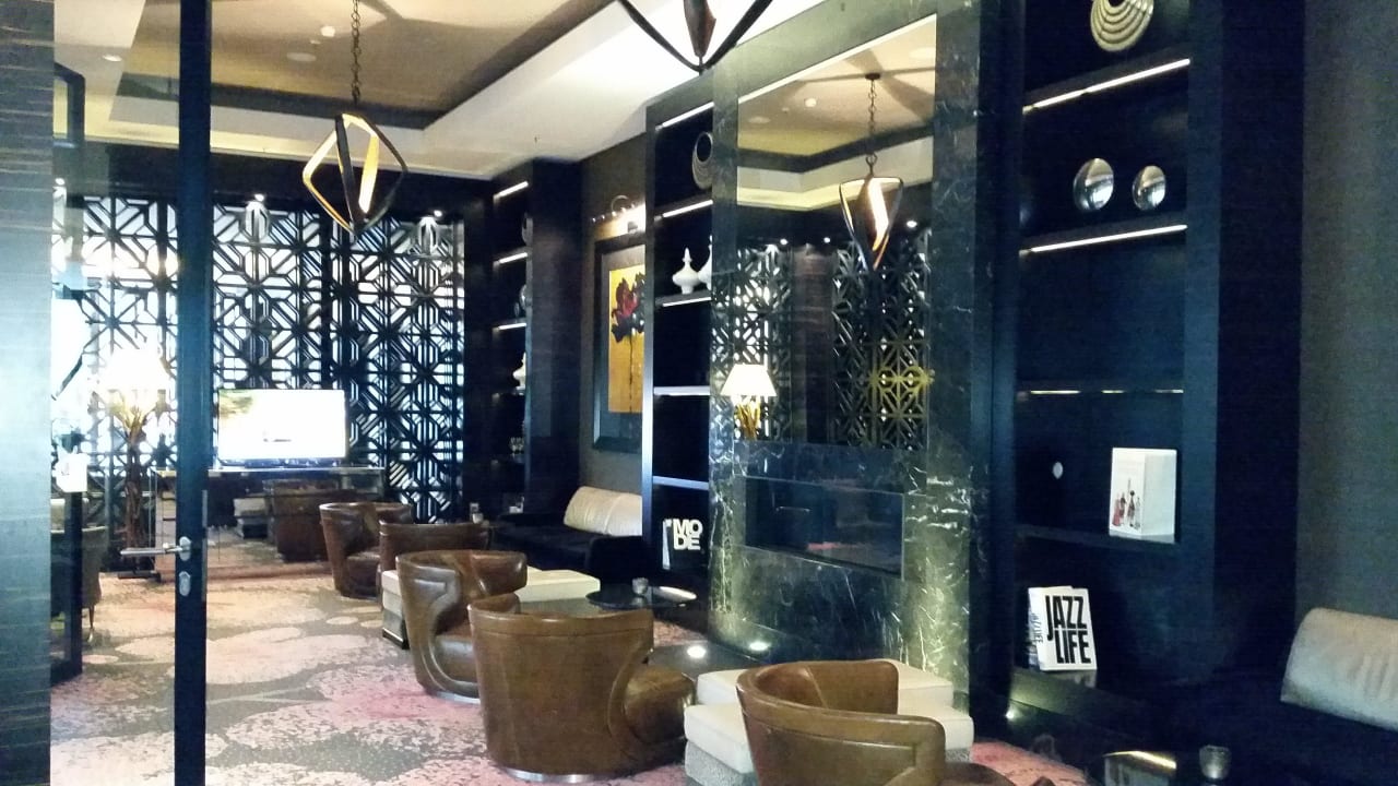 DOX-Lounge Hotel Hyatt Regency Düsseldorf
