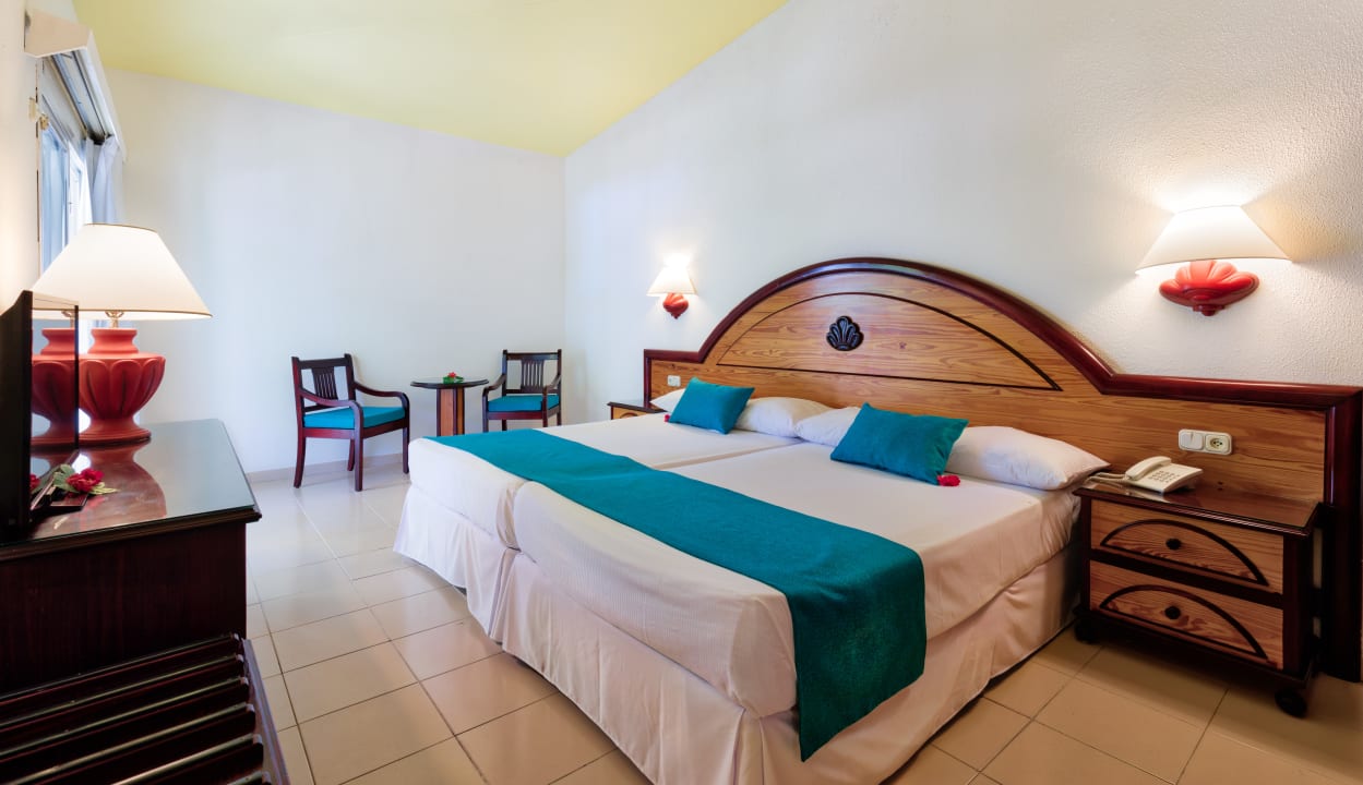 Zimmer Playabachata Hotel