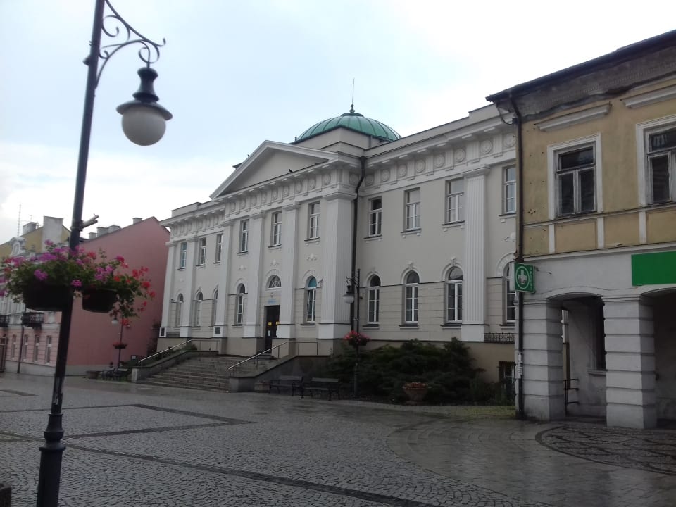Außenansicht Hotel Gromada Radom Centrum