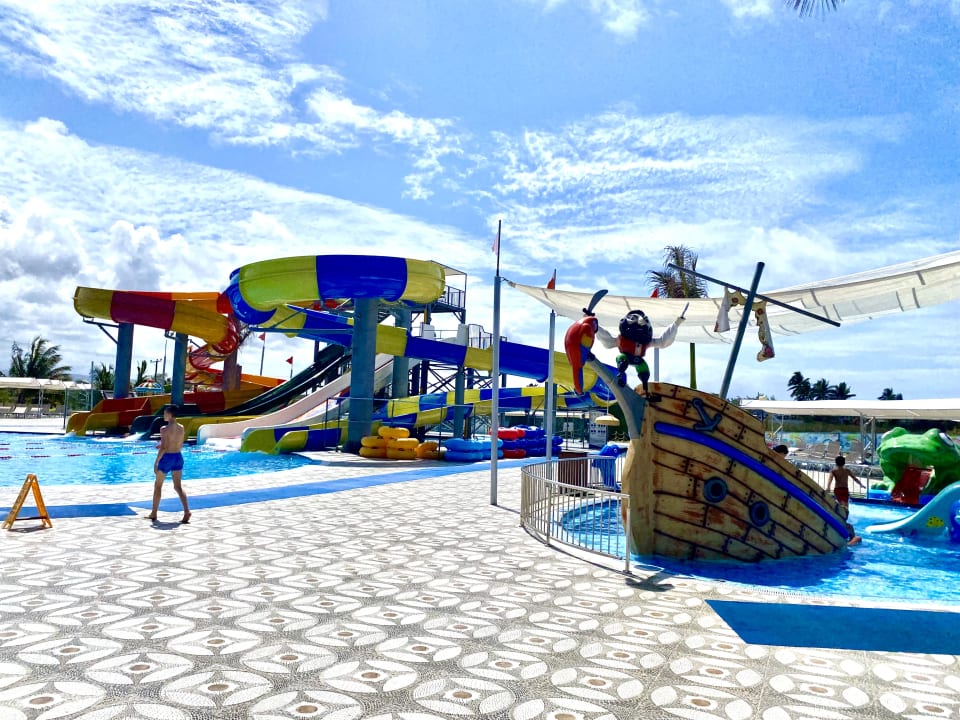 Sport & Freizeit Crystals Beach Resort Belle Mare, a member of Radisson Individuals