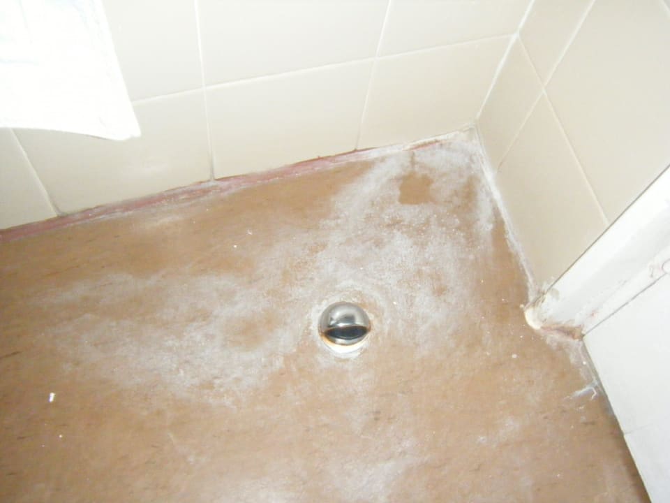 Kalk im Bad Zi 108 Hotel Medano