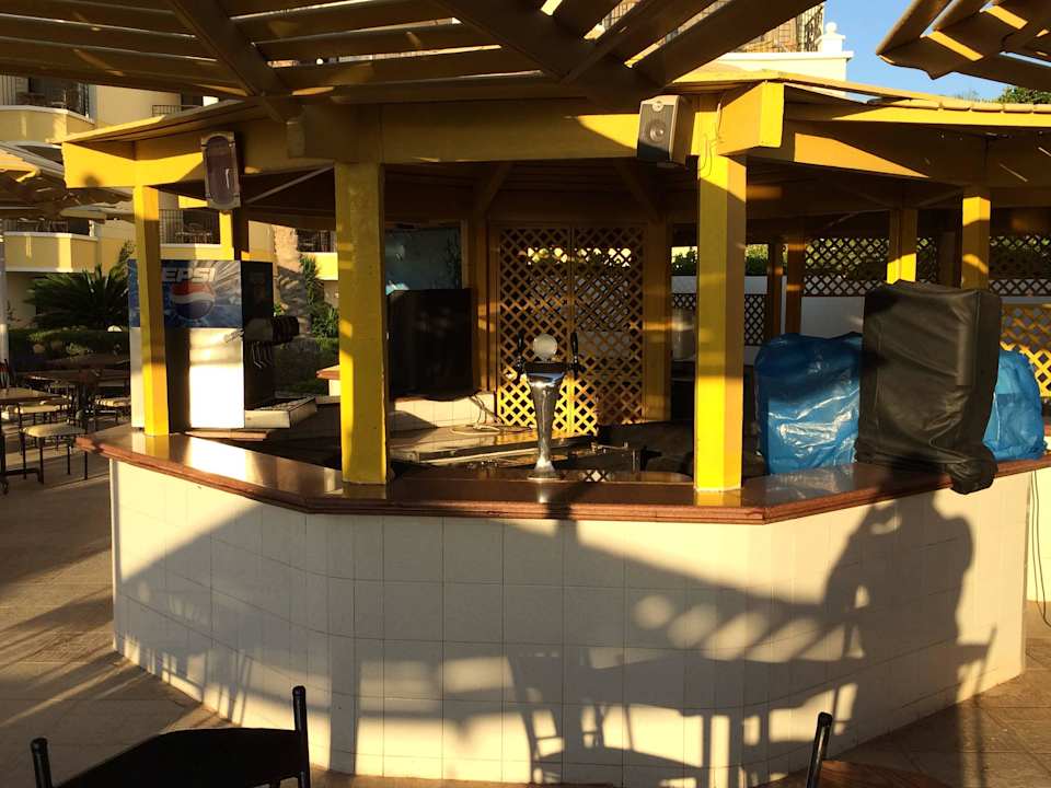 Beach Bar SUNRISE Holidays Resort (Adults Only)