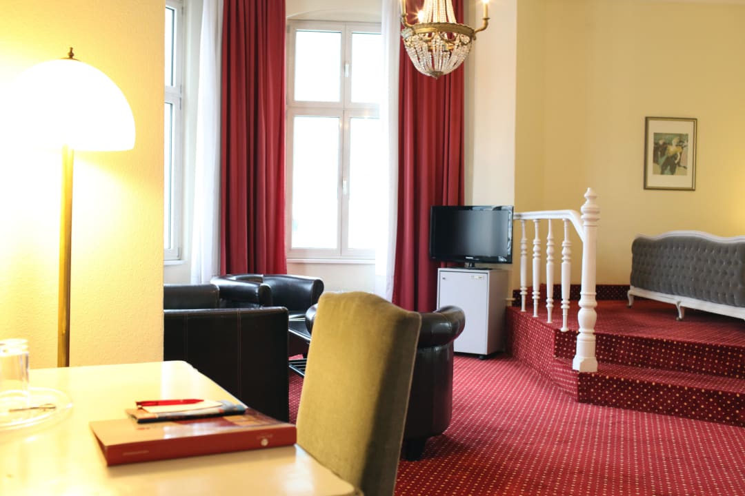 Zimmeraufnahme acom Hotel Berlin Kurfürstendamm